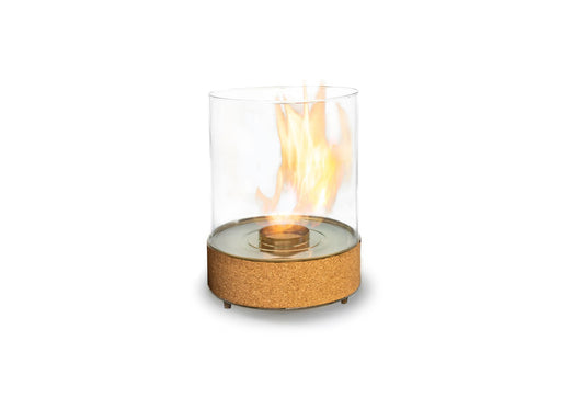 Planika Dancing Flames bio-ethanol tafelhaard met eiken kurk afwerking, geschikt voor binnen en buiten.