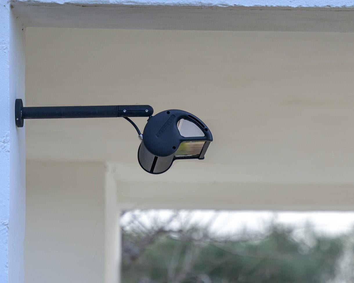 Infrarood Terrasverwarmer Aura | Phormalab | Wand - of Plafondmontage - Chique Buiten Leven - Phormalab - Infrarood terrasverwarmer wandmontage