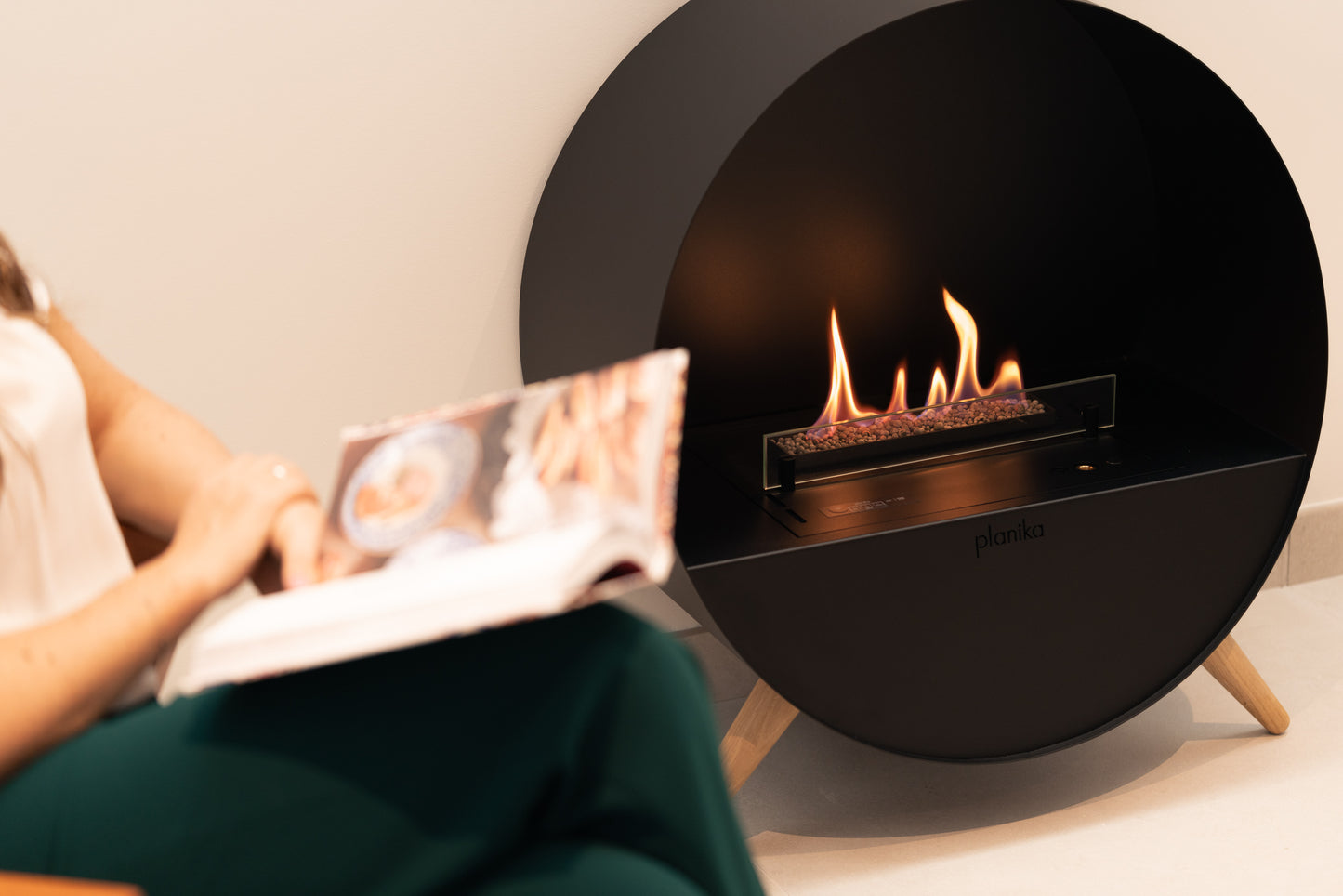 Automatische Vrijstaande Bioethanol Haard | Bubble Floor | Planika
