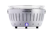 LotusGrill XL rookvrije houtskool BBQ in antraciet grijs, moderne en stijlvolle barbecue met ventilatiegestuurde verbranding voor efficiënt grillen.