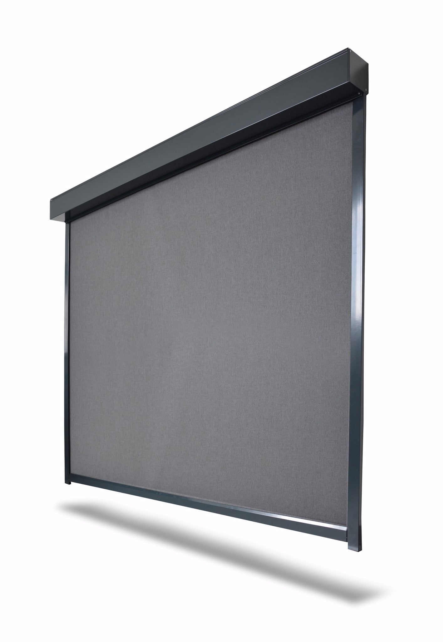 Detailweergave van de ISOTRA ALFA-ZIP ritsscreen – strak gespannen doek en hoogwaardig ZIP-systeem voor optimale bescherming tegen zon en wind.