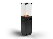 De Faro buitenhaard in de kleur Jet Black, met een strak en tijdloos design dat elegantie toevoegt aan elke buitenruimte.