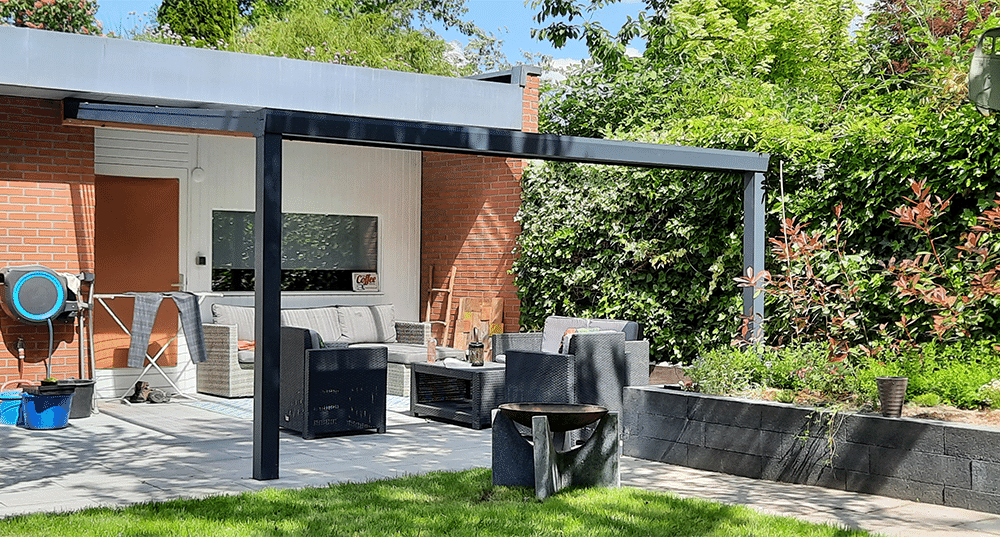 Aluminium veranda met polycarbonaat dak 500x300 cm op 2 staanders
