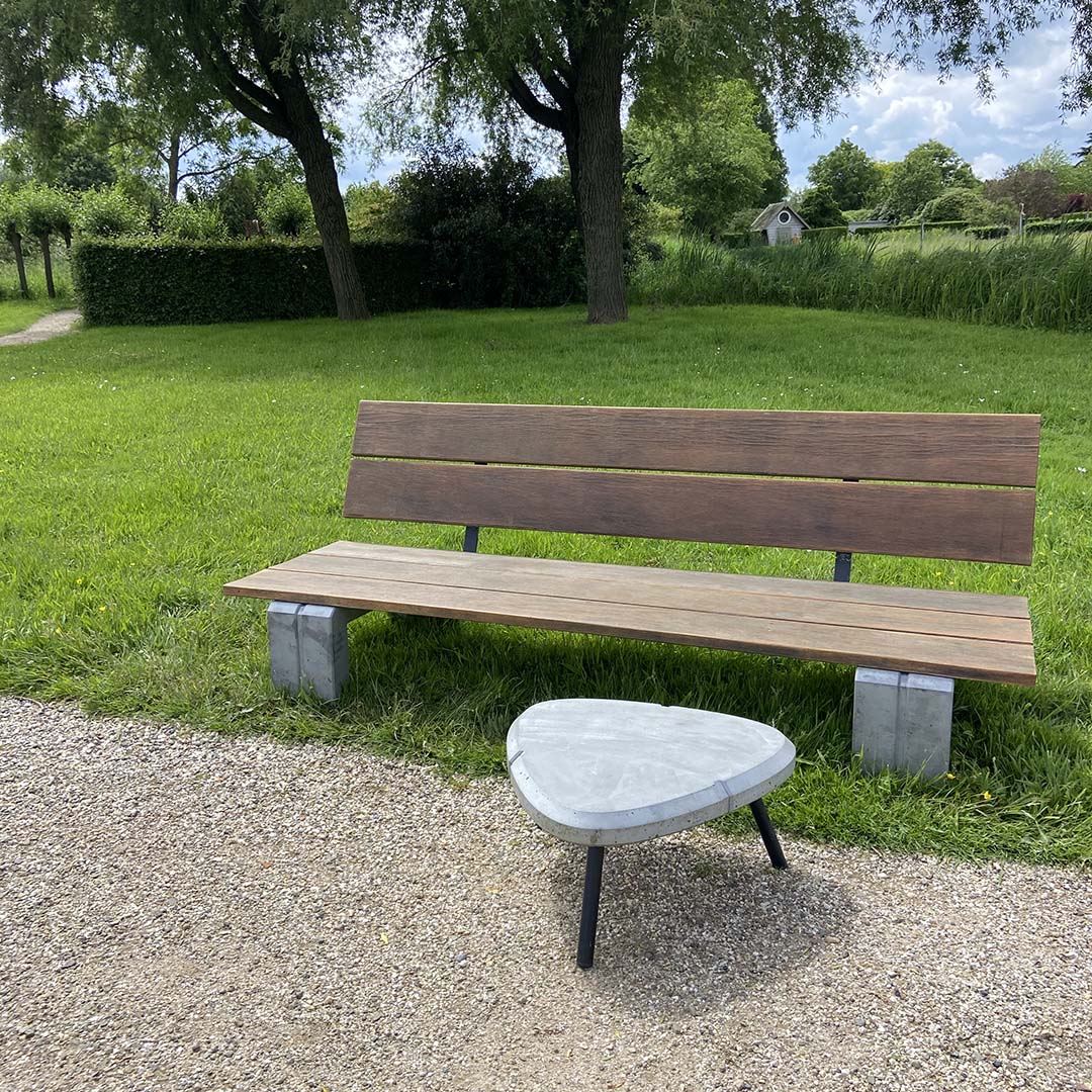 Rock Products C3 Lounger loungebank met FSC hardhout en antraciet beton – productfoto 6