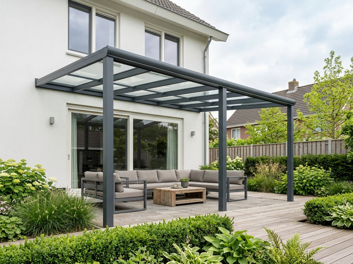 Aluminium Veranda met Glasdak en 3 staanders - 560 x 350 cm