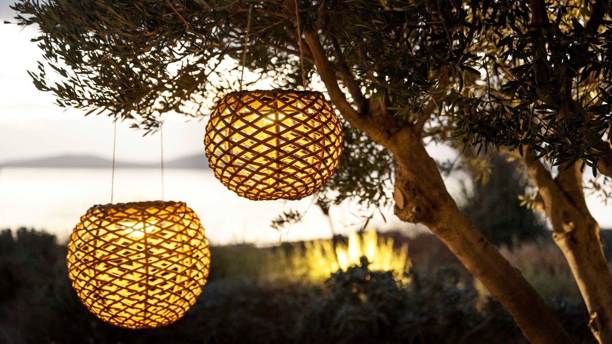 Buitenlamp op Zonne - energie | Jardinico | Solore Sphere - Chique Buiten Leven - Jardinico - Buitenlamp op Zonne - energie