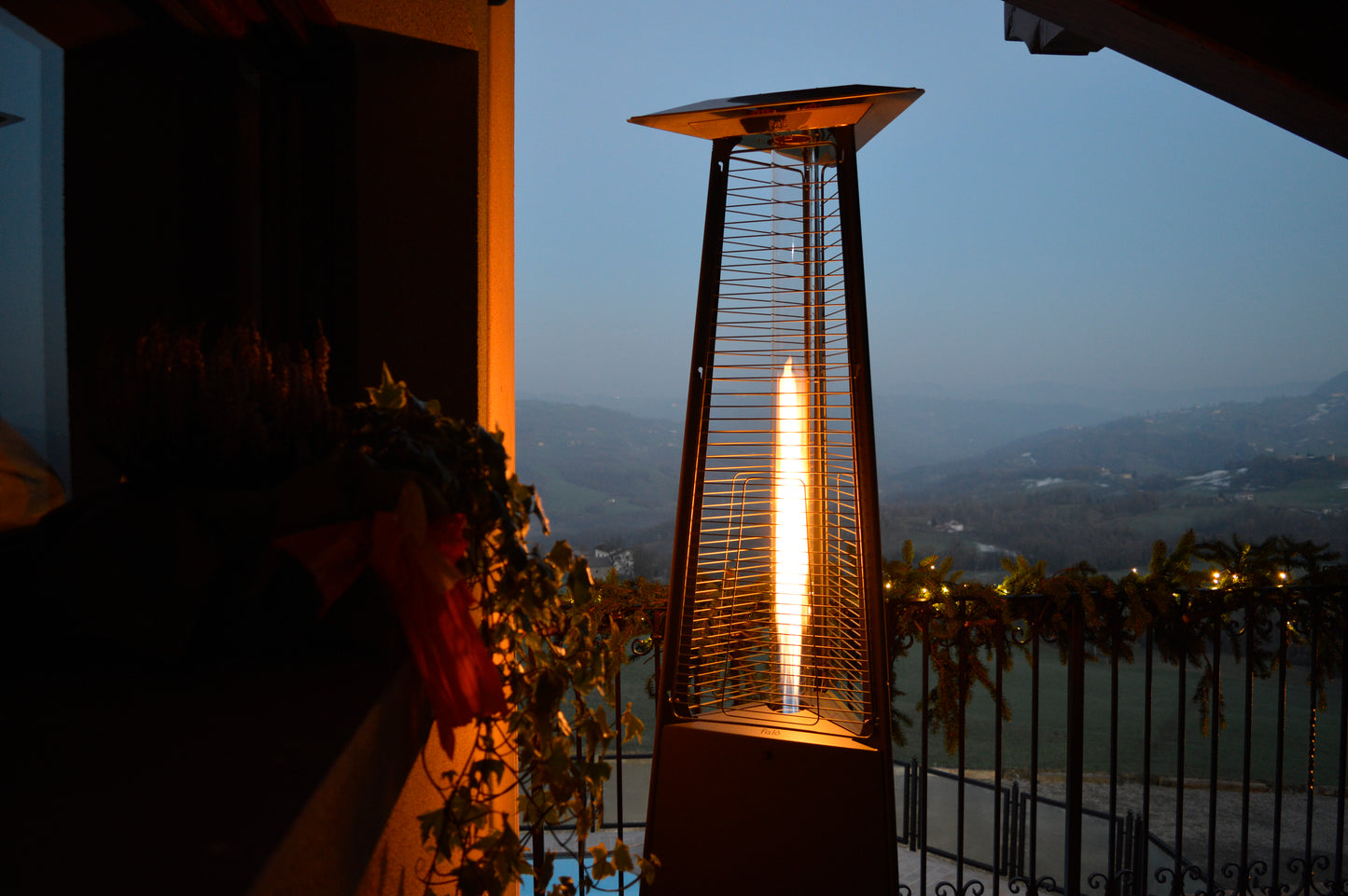 Terrasverwarmer op gas – Falò EVO met sfeerhaard-effect | Italkero