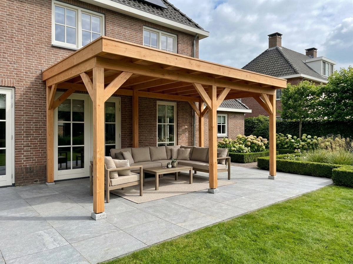 Douglas Overkapping Op Maat 500 x 300 cm met Naturel Rabatwanden en Deur in Achterwand – 500x300