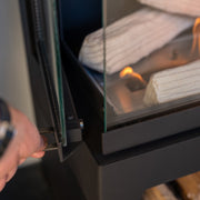 Glazen zijwand van de Ecosy Nordliv High, close-up