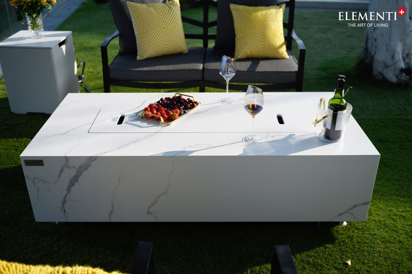 Elementi Carrara Bianco White – buitenopstelling met deksel