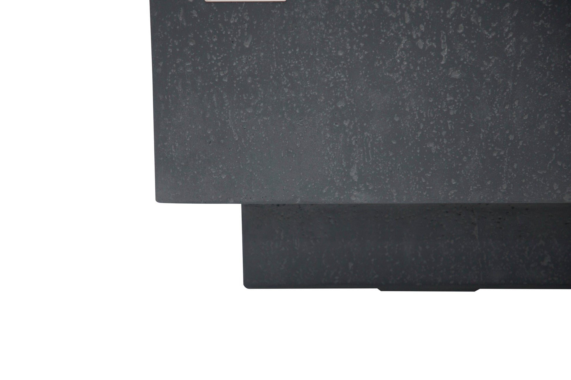 Detail van de donkere GFRC afwerking van de Elementi Metropolis Slate Black