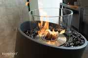 Detail van de vlam en brander van de Elementi Torre Medium
