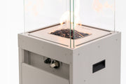 Detailopname van de Faro Tuinhaard zijdegrijs van Planika, moderne terrasverwarmer op gas voor buitenruimtes