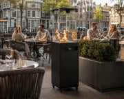 Planika Faro buiten gashaard op horecaterras in Amsterdam