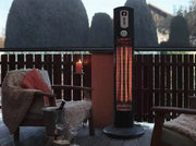 Helios infrarood terrasheater op een modern terras – stijlvolle vrijstaande heater van Chique Buiten Leven