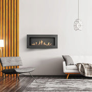 Kratki DELTA 2 SLIM bio-ethanol wandhaard aan de muur in de woonkamer