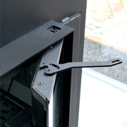 Kratki NBC 680/280 inbouwhaard hout, zijglas links en rechts – sfeerbeeld in een interieur