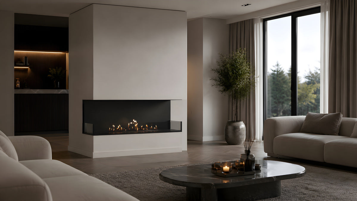 Wild Flame Made driezijdige bio-ethanol inbouwhaard 130 cm – sfeerfoto