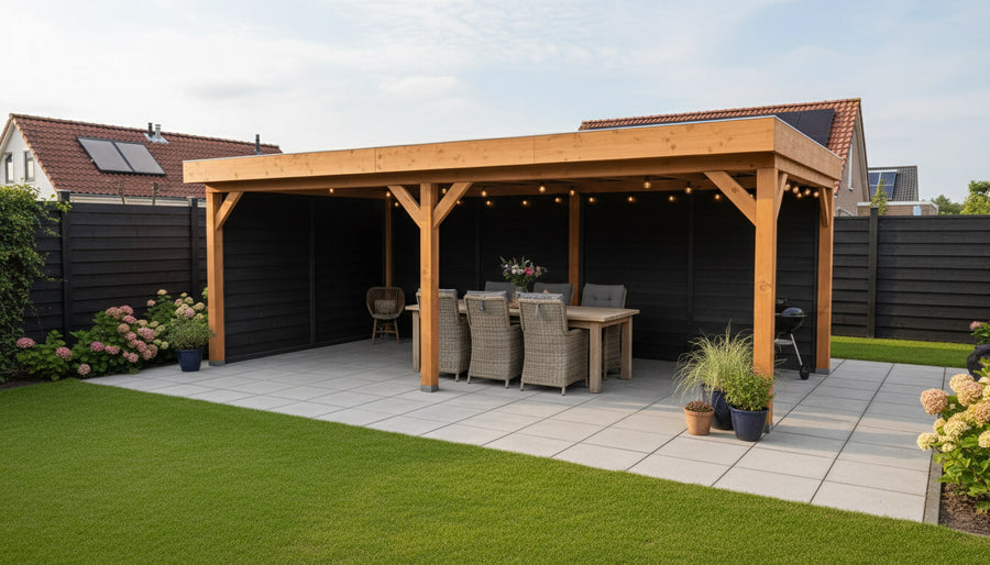 Douglas overkapping met plat dak in de tuin