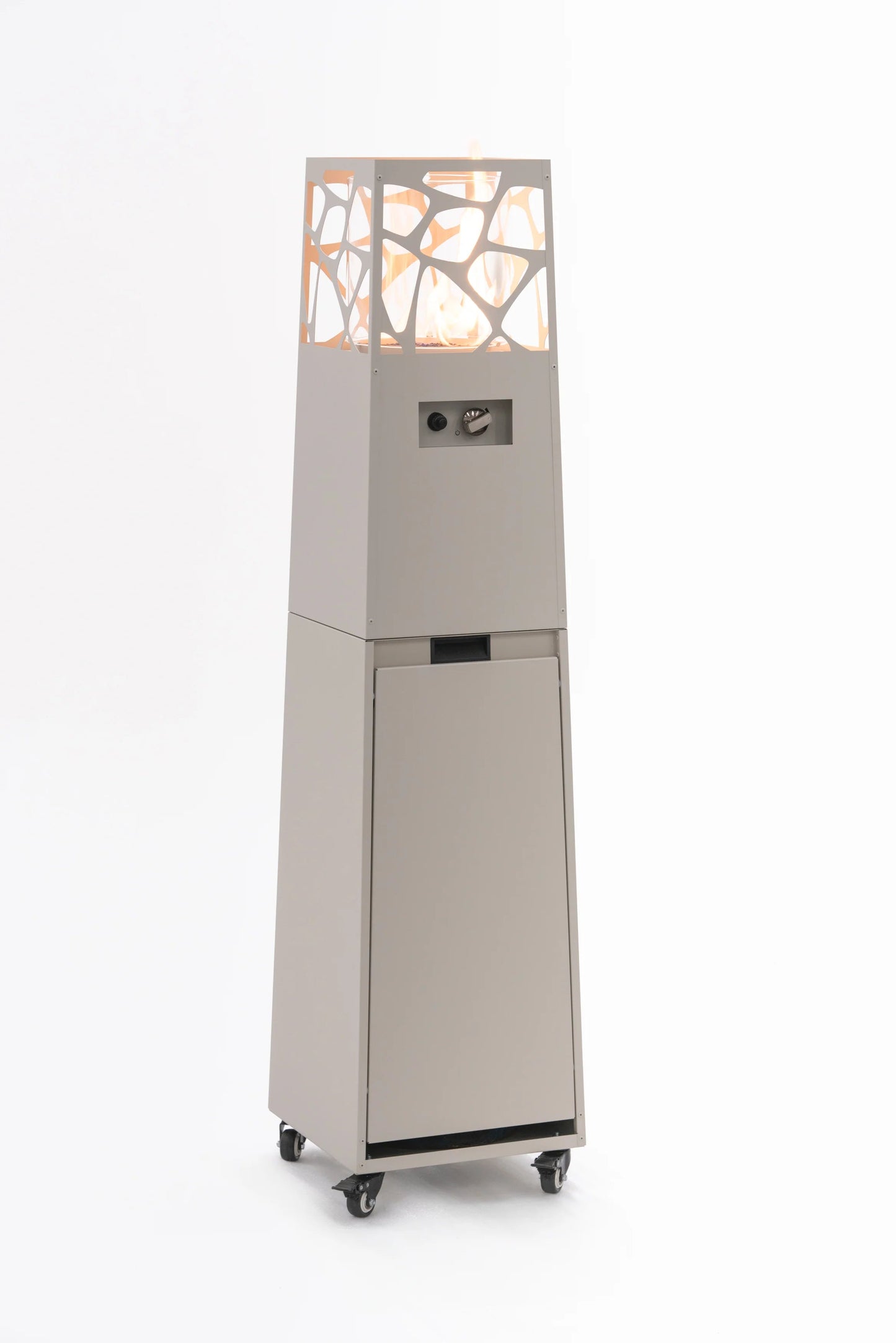 Terrasverwarmer op gas voor HORECA – Buitenhaard op gas | Pyramid Planika - Chique Buiten Leven - Planika - Buiten gashaard