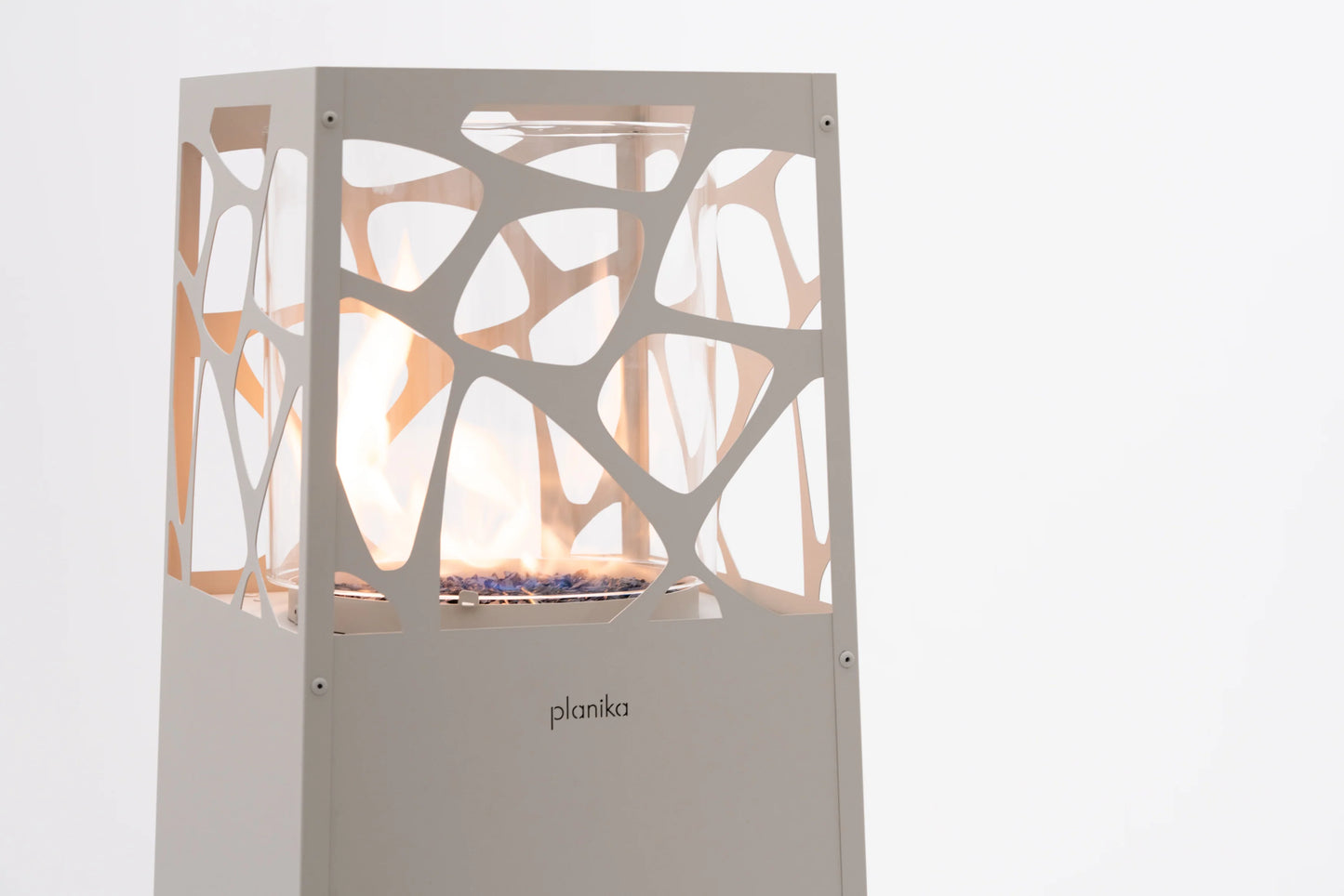 Terrasverwarmer op gas voor HORECA – Buitenhaard op gas | Pyramid Planika - Chique Buiten Leven - Planika Buiten gashaard