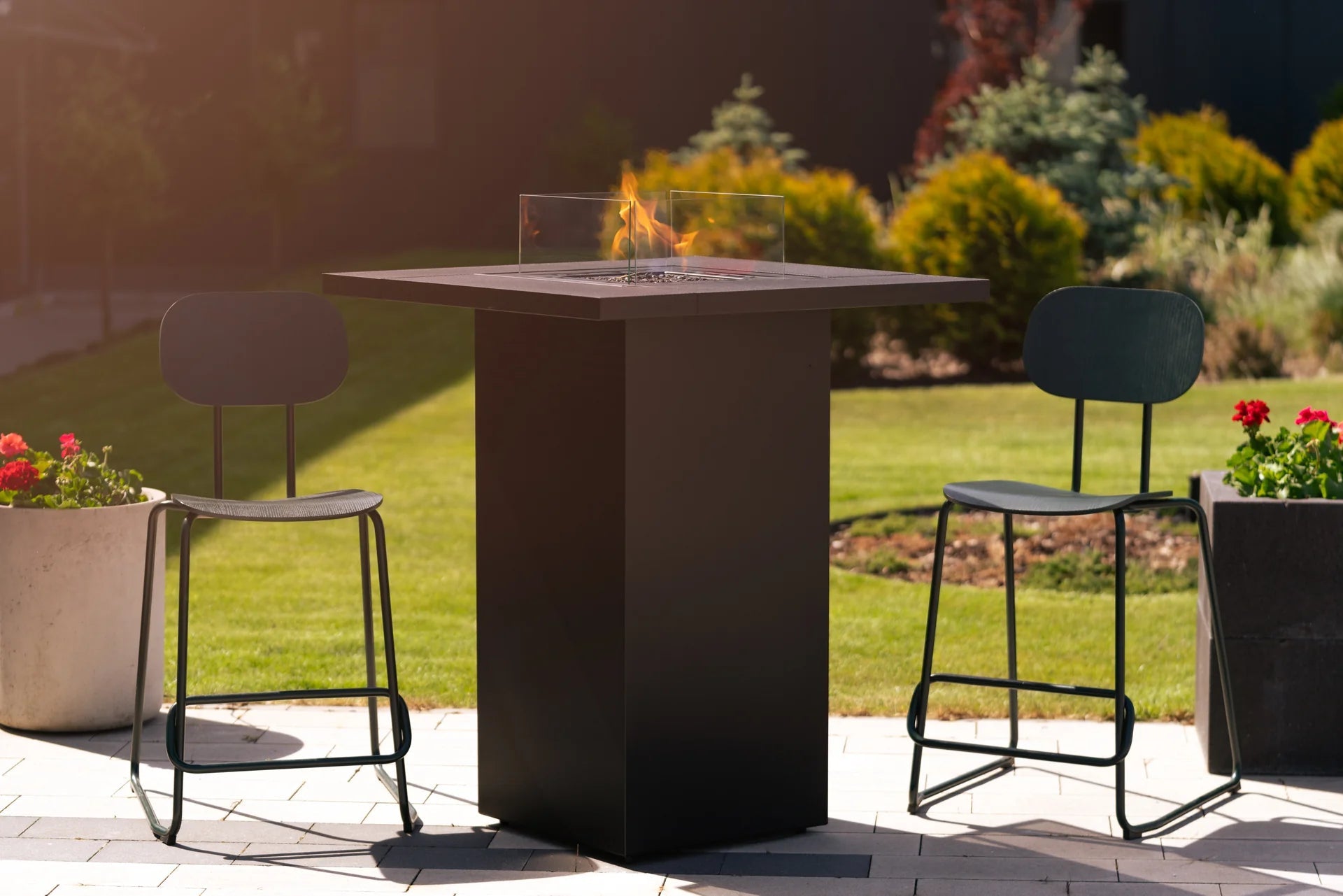 Vuurtafel Hoog op Gas – Voor Buiten | Planika - Chique Buiten Leven - Planika - Vuurtafel
